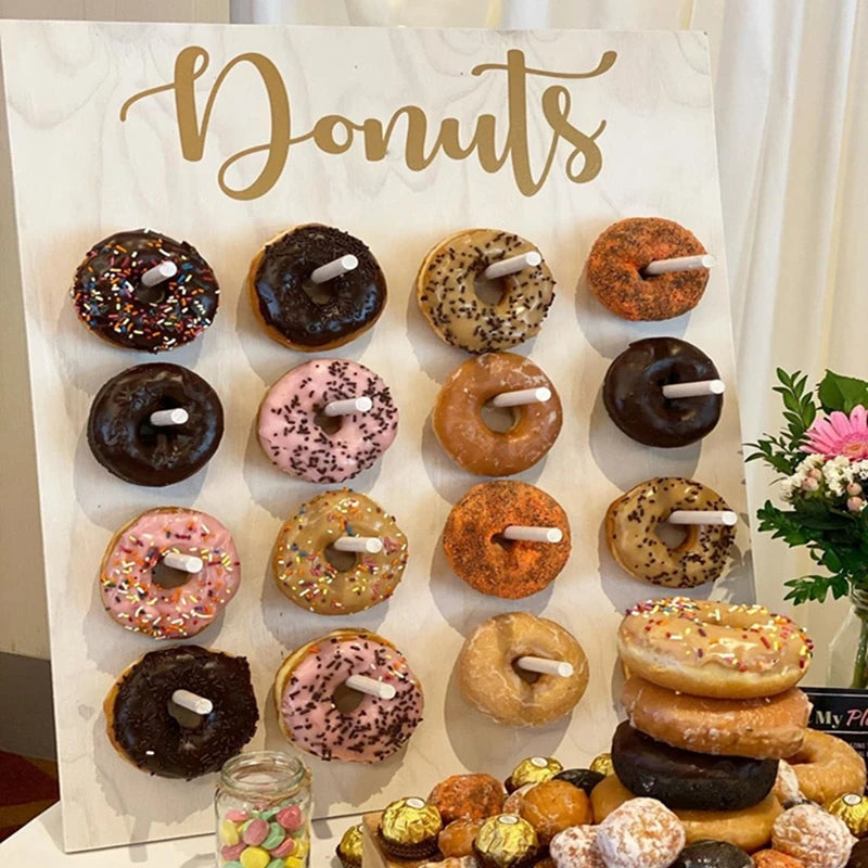 Présentoir Mural Donuts Mariage Réception – présentoir donuts – vue d'ensemble