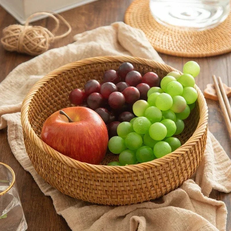 Panier de Présentation en Rotin Tressé