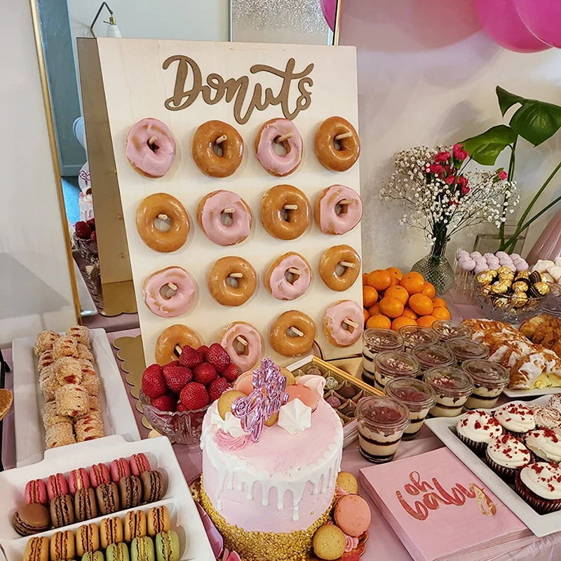 Présentoir Mural Donuts Cœur Bois – présentoir donuts – vue d'ensemble