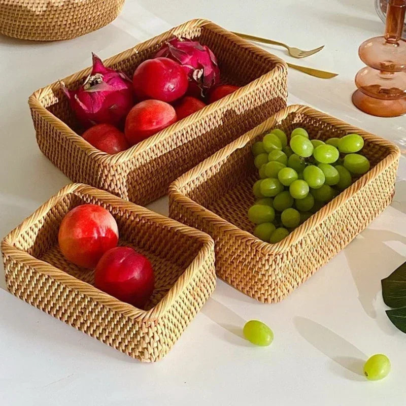 Panier de Présentation en Rotin Tressé