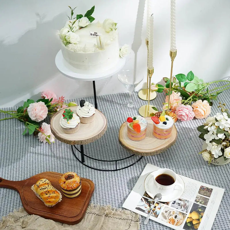 Plateau Bois 3 Étages – présentation buffet anniversaire et baptême