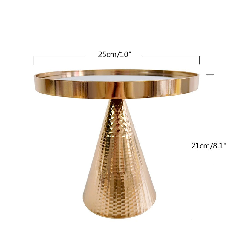 Présentoir gâteau miroir doré – scénographie buffet et art culinaire